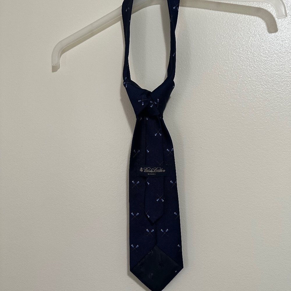 Brooks Brothers Makers View 4
